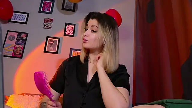 LancasterLady online show from 02.09.25