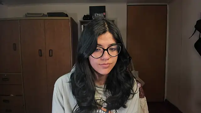 Snapshot of valerie__skyy chatting on 01.07.25 valerie skyy online show from 01.07.25