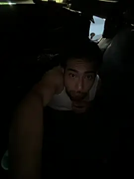 Snapshot of SideGhost chatting on 02.04.26 SideGhost online show from 02.04.26