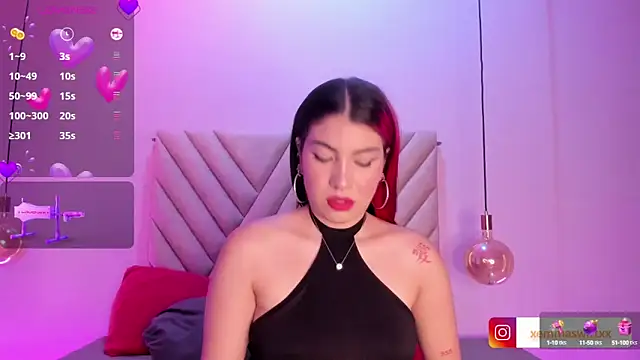 EmmaSwift  online show from 12.28.24