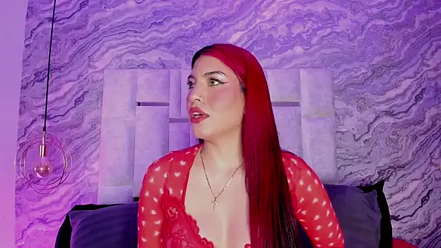 EmmaSwift  online show from 01.29.25