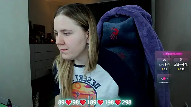 Olivia Munk online show from 02.03.26