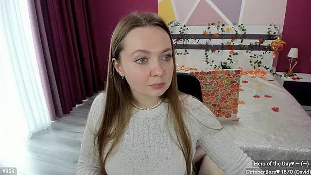 LizaGost online show from 10.17.25