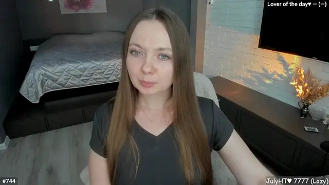 Snapshot of LizaGost chatting on 07.17.26 LizaGost online show from 07.17.26