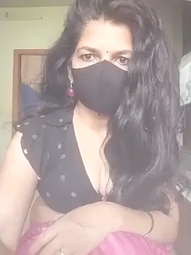 Snapshot of Shuttii_25 chatting on 03.02.26 Shuttii 25 online show from 03.02.26