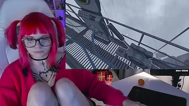 Snapshot of Yumi_Youkai chatting on 12.29.24 Yumi Youkai online show from 12.29.24