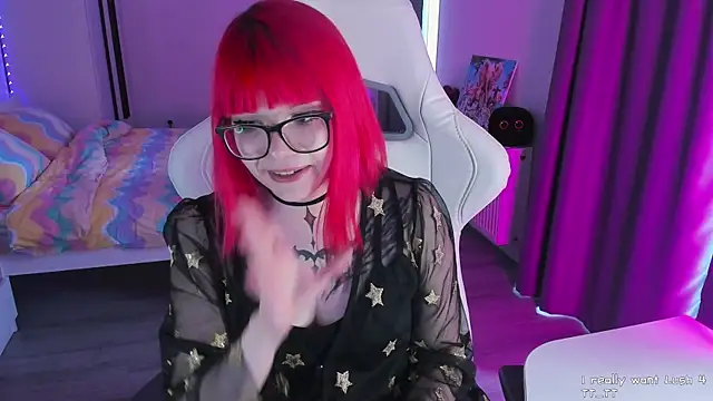 Snapshot of Yumi_Youkai chatting on 03.11.25 Yumi Youkai online show from 03.11.25