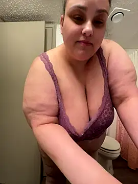 Snapshot of bbwredhead chatting on 12.05.24 bbwredhead online show from 12.05.24