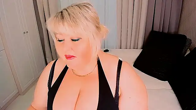BIGTITSBBW online show from 01.29.25
