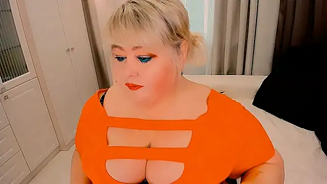 BIGTITSBBW online show from 11.15.25