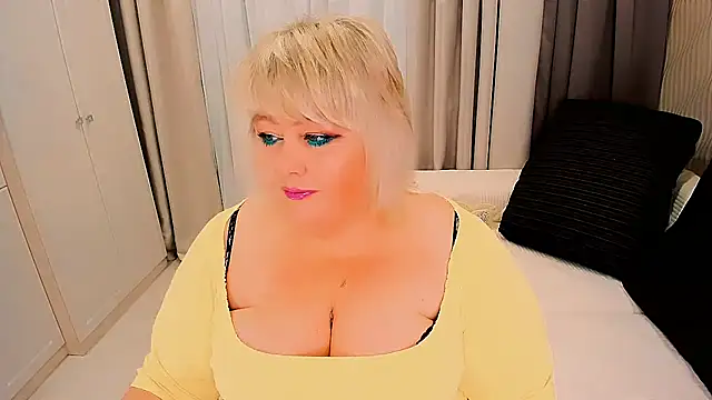 BIGTITSBBW online show from 11.16.25