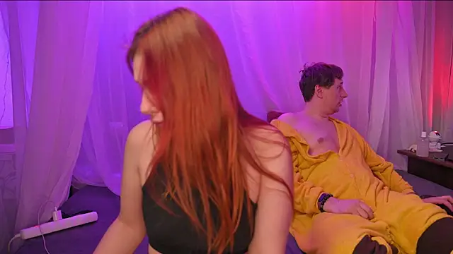 Claudia and elon  online show from 02.14.25