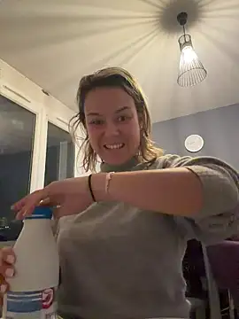 BabyNila online show from 11.08.25