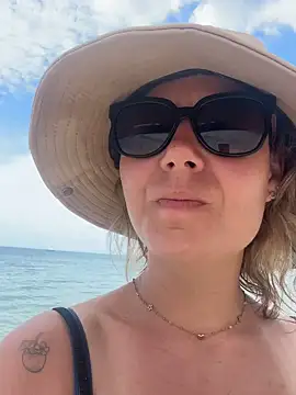 BabyNila online show from 02.12.26