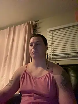 Snapshot of KevieWantsABoobJob chatting on 01.14.25 KevieWantsABoobJob online show from 01.14.25