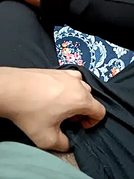 Snapshot of addu24 chatting on 12.14.24 addu24 online show from 12.14.24