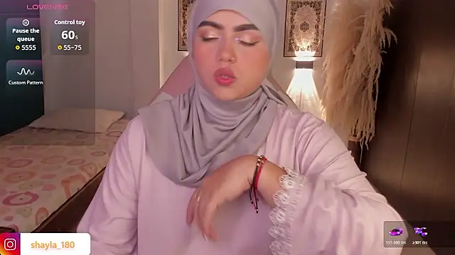 Snapshot of shayla_18 chatting on 01.16.26 shayla 18 online show from 01.16.26