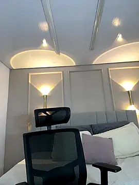 Snapshot of Miss_blue69 chatting on 11.11.25 Miss blue69 online show from 11.11.25