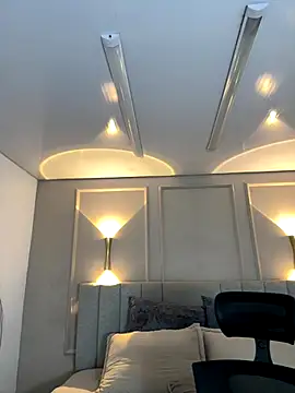 Snapshot of Miss_blue69 chatting on 11.18.25 Miss blue69 online show from 11.18.25