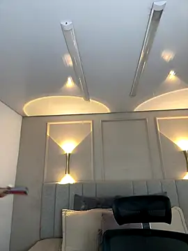 Snapshot of Miss_blue69 chatting on 11.26.25 Miss blue69 online show from 11.26.25