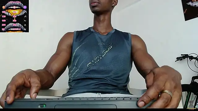 Snapshot of drake_brwon_23 chatting on 02.03.25 drake brwon 23 online show from 02.03.25