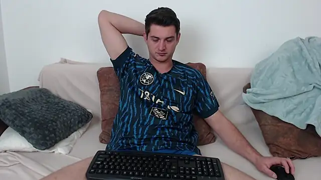 AndyFame online show from 04.22.26