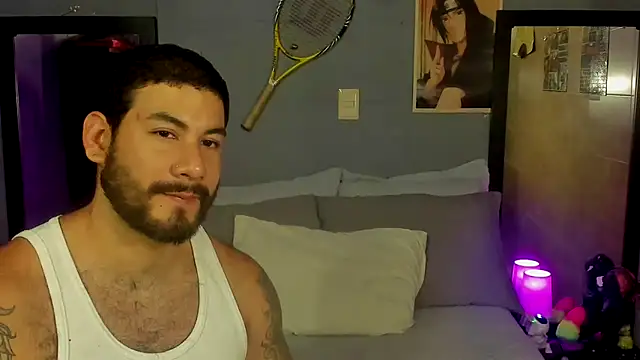 Snapshot of Prometeo-grizzly chatting on 01.03.25 Prometeo-grizzly online show from 01.03.25