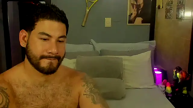 Snapshot of Prometeo-grizzly chatting on 01.16.25 Prometeo-grizzly online show from 01.16.25