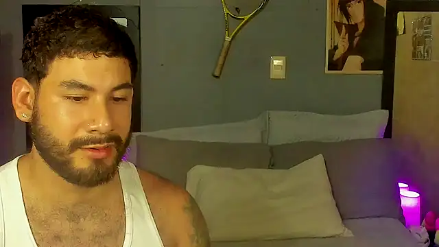 Snapshot of Prometeo-grizzly chatting on 01.20.25 Prometeo-grizzly online show from 01.20.25