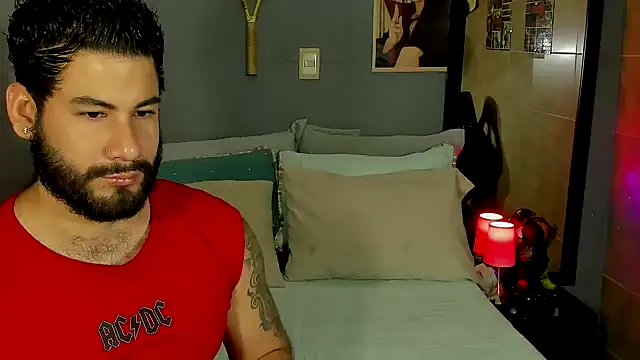 Snapshot of Prometeo-grizzly chatting on 02.12.25 Prometeo-grizzly online show from 02.12.25