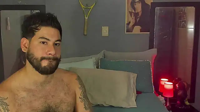 Snapshot of Prometeo-grizzly chatting on 02.23.25 Prometeo-grizzly online show from 02.23.25