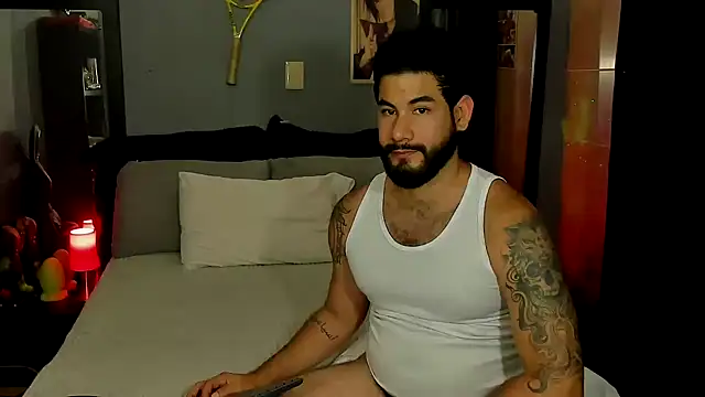 Snapshot of Prometeo-grizzly chatting on 03.12.25 Prometeo-grizzly online show from 03.12.25