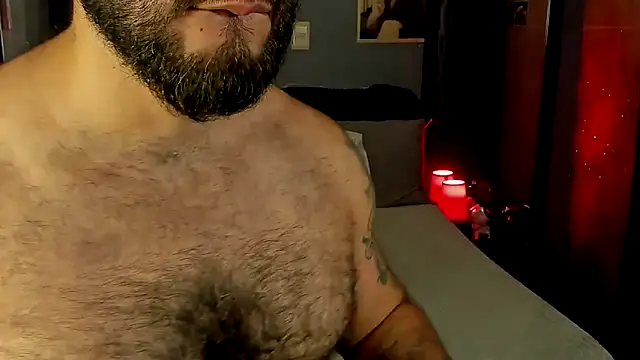 Snapshot of Prometeo-grizzly chatting on 03.14.25 Prometeo-grizzly online show from 03.14.25