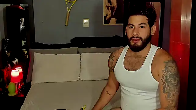 Snapshot of Prometeo-grizzly chatting on 03.20.25 Prometeo-grizzly online show from 03.20.25