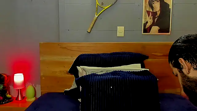 Snapshot of Prometeo-grizzly chatting on 11.11.25 Prometeo-grizzly online show from 11.11.25