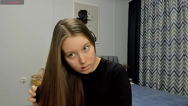 Snapshot of Peggy_Beauty chatting on 12.09.24 Peggy Beauty online show from 12.09.24