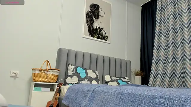 Snapshot of Peggy_Beauty chatting on 12.12.24 Peggy Beauty online show from 12.12.24