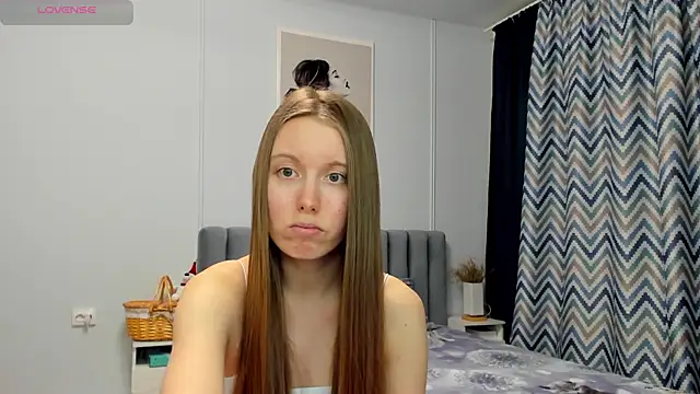 Snapshot of Peggy_Beauty chatting on 01.17.25 Peggy Beauty online show from 01.17.25