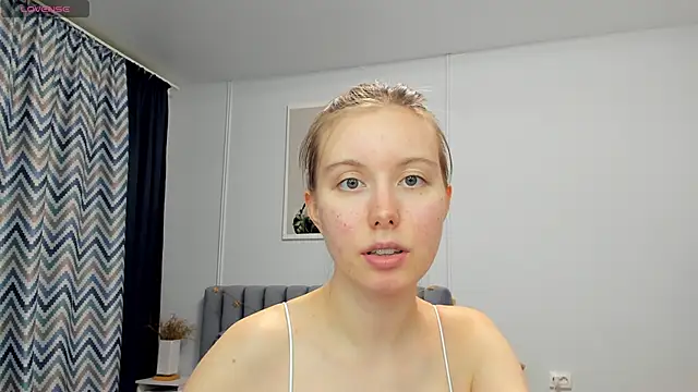 Snapshot of Peggy_Beauty chatting on 01.23.25 Peggy Beauty online show from 01.23.25