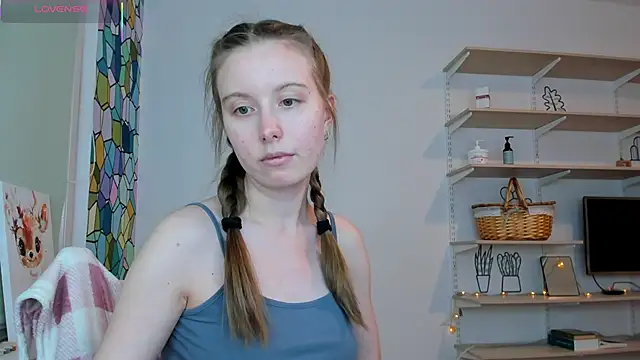 Snapshot of Peggy_Beauty chatting on 10.13.25 Peggy Beauty online show from 10.13.25