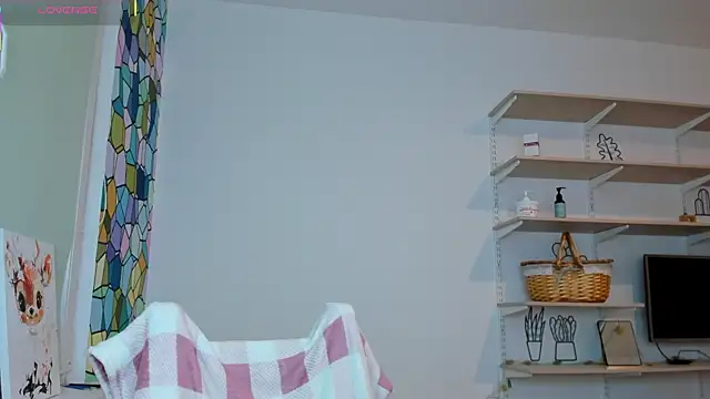 Snapshot of Peggy_Beauty chatting on 10.13.25 Peggy Beauty online show from 10.13.25