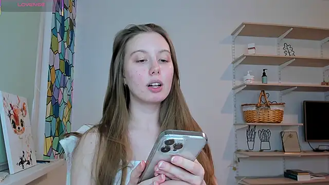 Snapshot of Peggy_Beauty chatting on 10.17.25 Peggy Beauty online show from 10.17.25