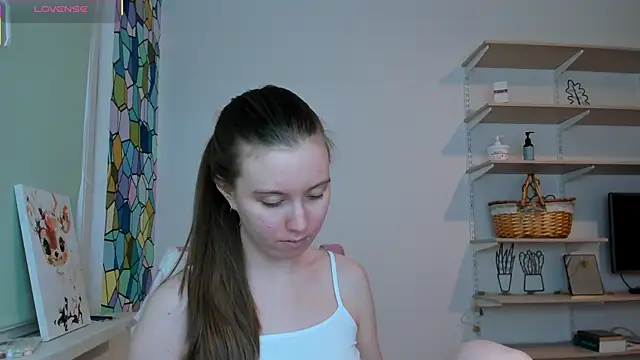 Snapshot of Peggy_Beauty chatting on 11.25.25 Peggy Beauty online show from 11.25.25