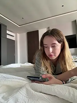 Nura n Sarah online show from 04.02.26