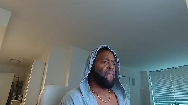 Snapshot of theblacklordmaster chatting on 09.22.25 theblacklordmaster online show from 09.22.25