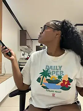 Neelo-Smith online show from 07.28.26