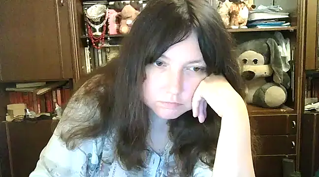 Snapshot of CarrieQPeach chatting on 12.05.24 CarrieQPeach online show from 12.05.24