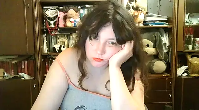 Snapshot of CarrieQPeach chatting on 12.11.24 CarrieQPeach online show from 12.11.24