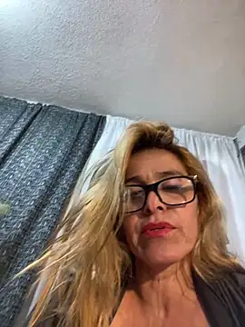 SahoryHorny online show from 12.17.25