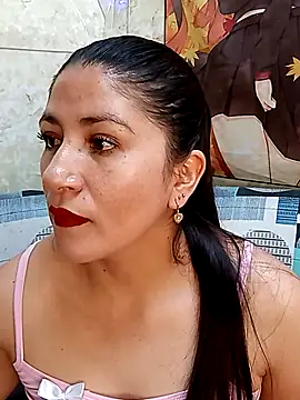 Snapshot of nammy__dirtyhott chatting on 09.08.25 nammy dirtyhott online show from 09.08.25